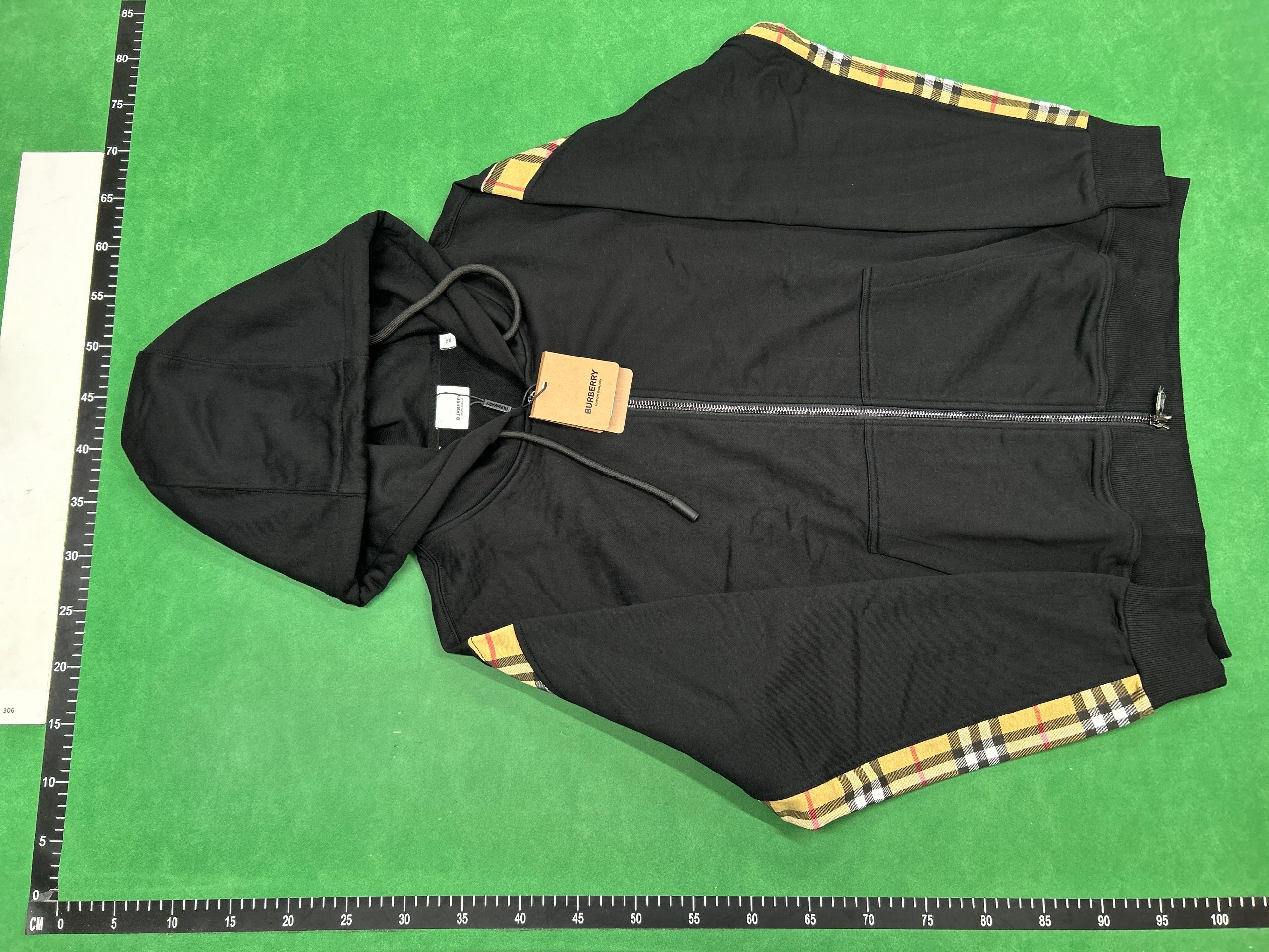 Burberry Hoodie(+25 color)