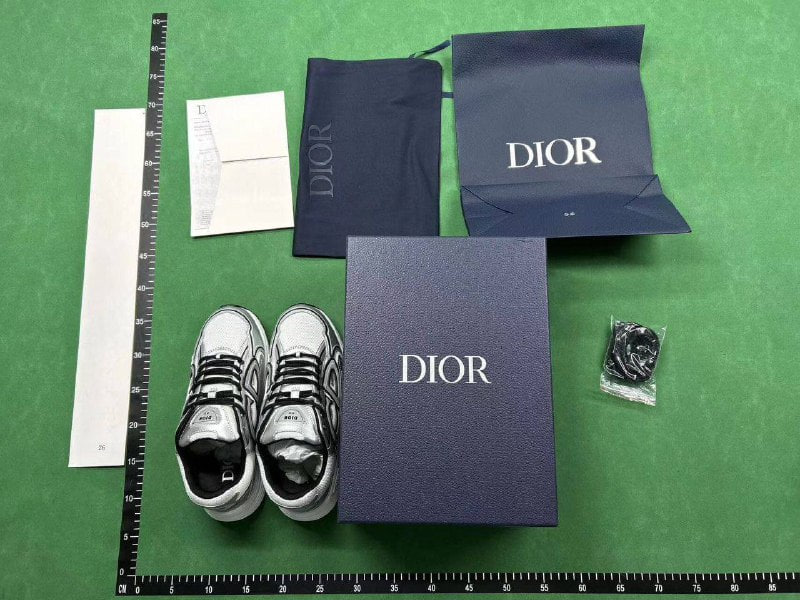 Dior B30