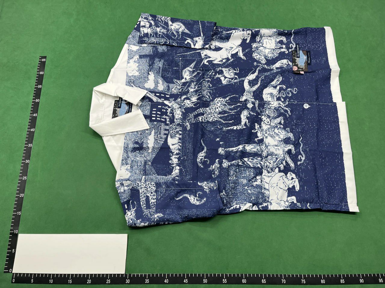  Prada polo-shirt  (38 CP)