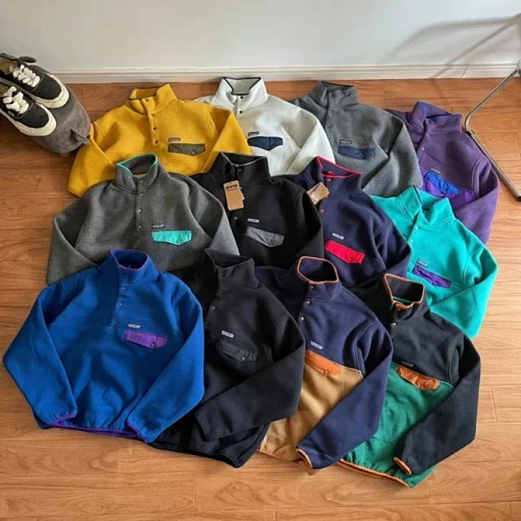 Patagonia Fleece Sweatshirt  (40 CP)