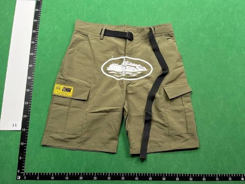  Corteiz shorts  (40 CP)