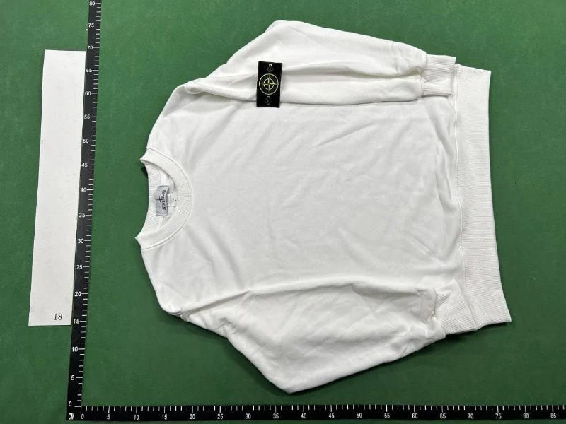 Stone island sweatshirt  (23 CP)