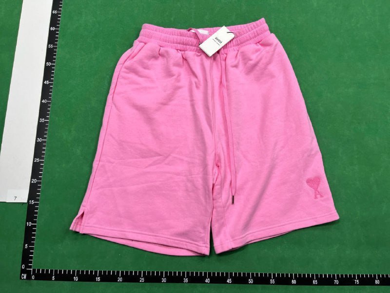 Ami shorts  (28 CP)